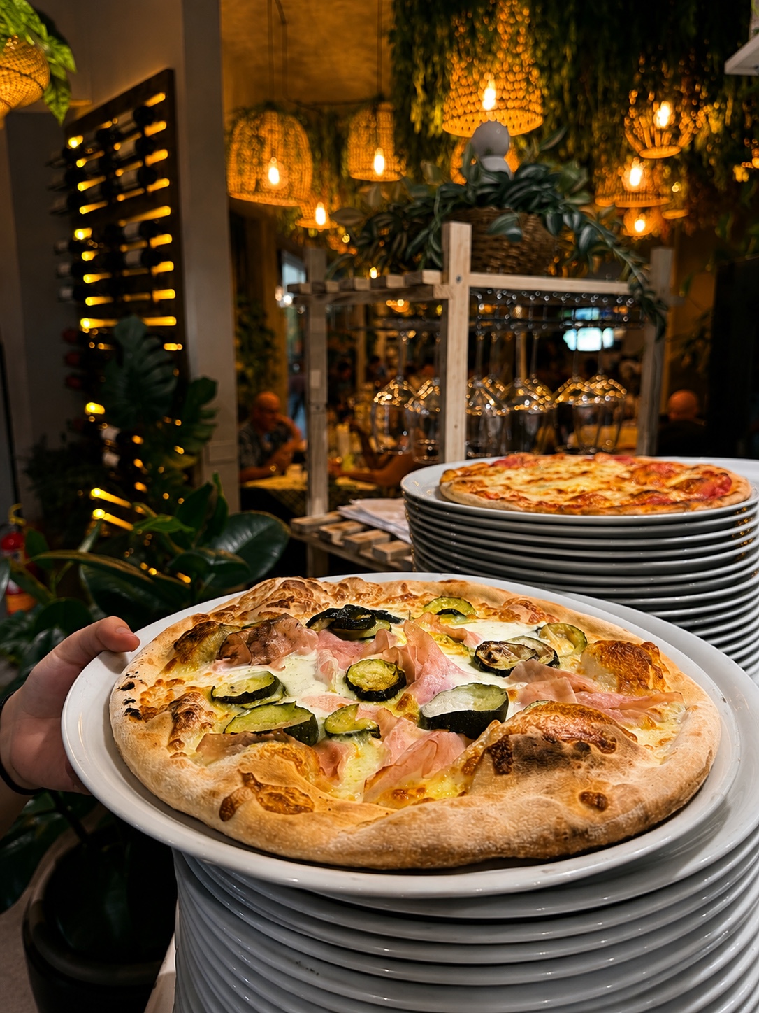 Pizza classica e pinsa romana L'Oliveto