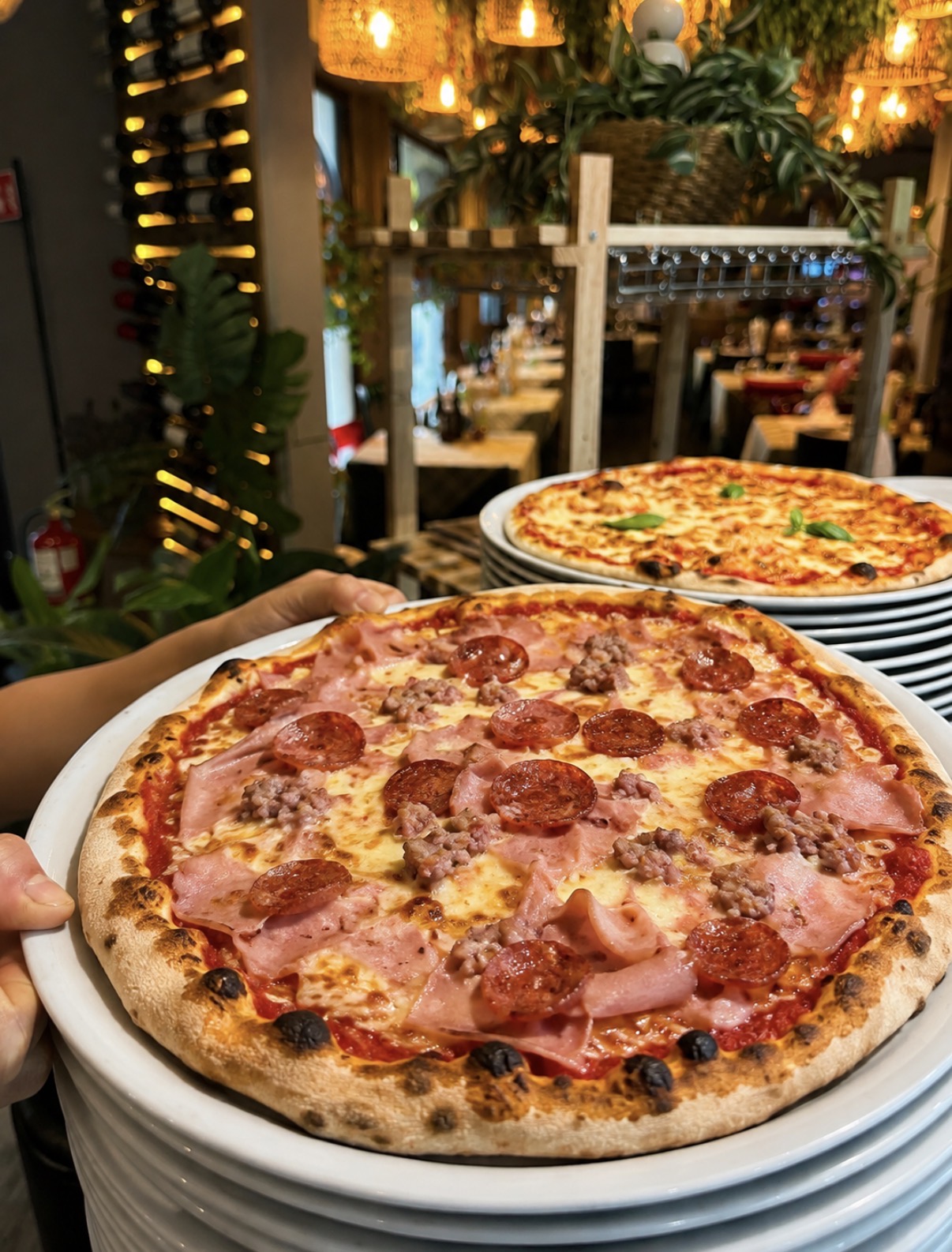 Pizza classica e pinsa romana L'Oliveto