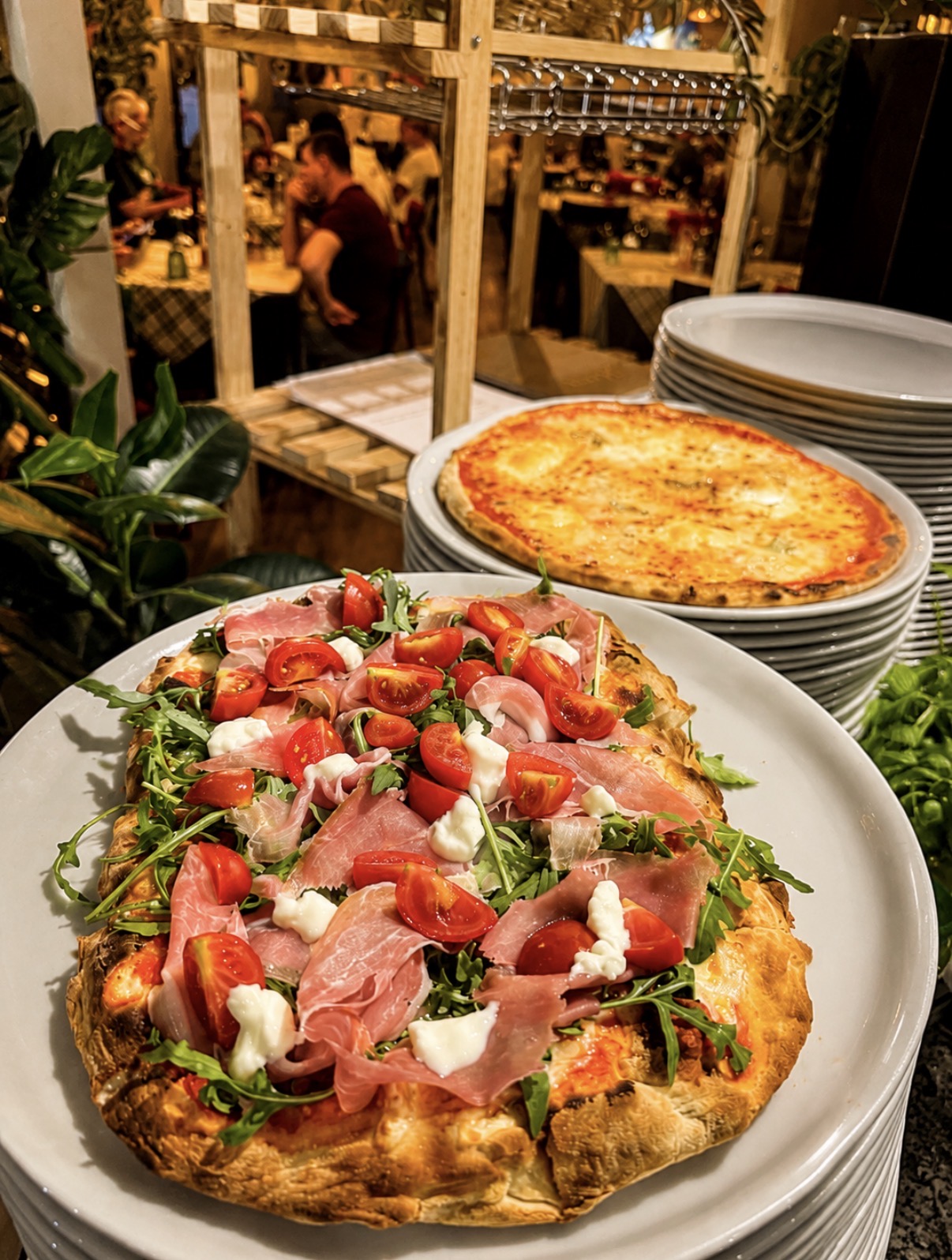 Pizza classica e pinsa romana L'Oliveto